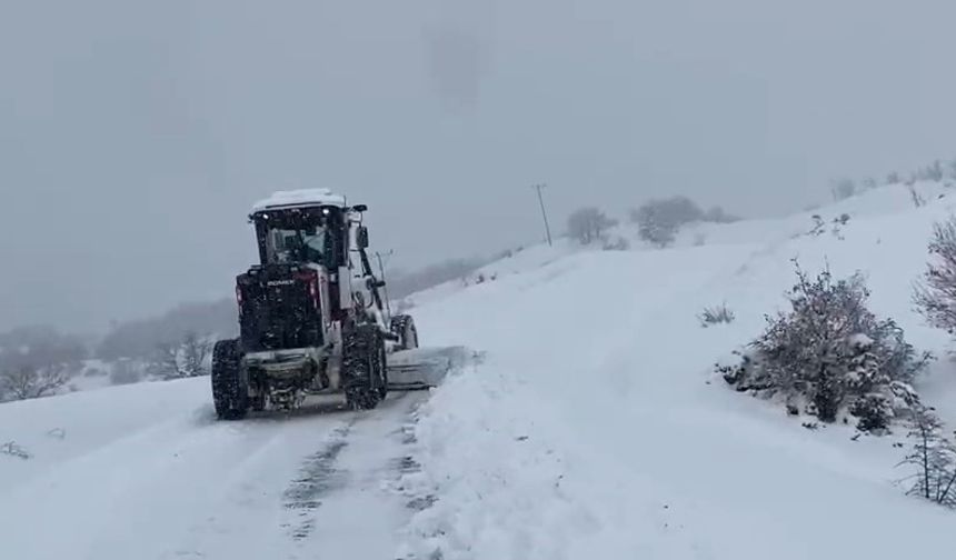 181 KÖY YOLU AÇILDI, 365'İNDE ÇALIŞMALAR SÜRÜYOR