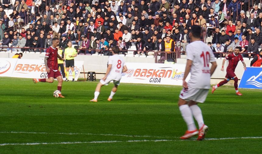 TFF 2. LİG: ELAZIĞSPOR: 2 - ALTINORDU: 0