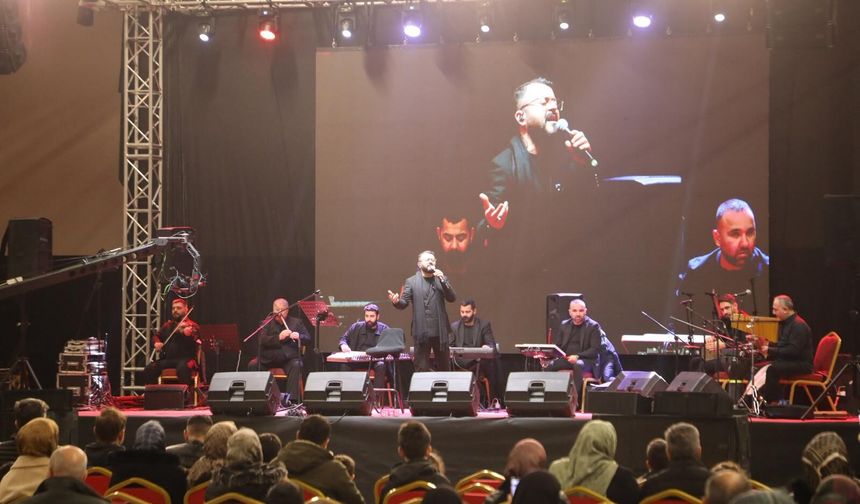 SERHAT YABANCI ELAZIĞLILARLA BULUŞUYOR