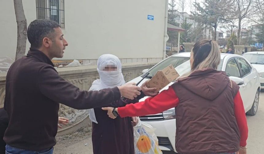 "AL SENİN OLSUN" DEDİ