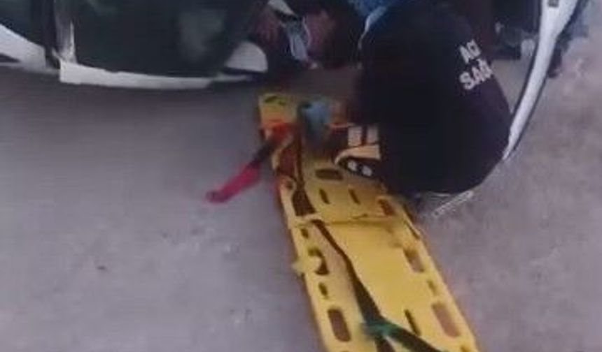 OTOMOBİL TAKLA ATTI