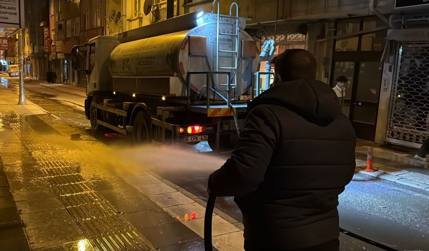 ELAZIĞ BELEDİYESİ’NDEN BAYRAM TEMİZLİĞİ