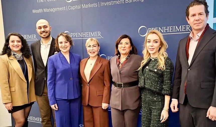 PROF. DR. YASEMİN AÇIK, NEW YORK'TA KONUŞTU