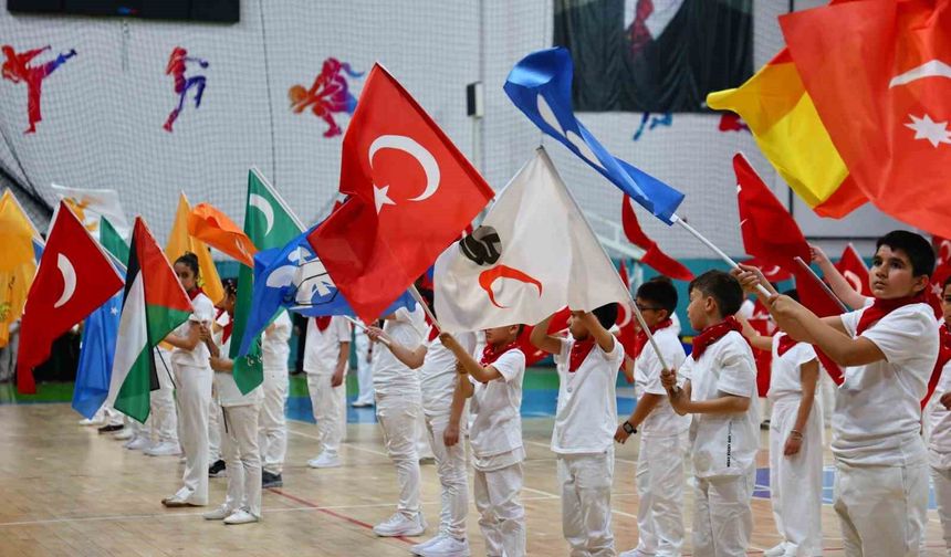 23 NİSAN COŞKUYLA KUTLANDI