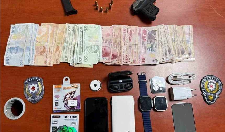 ELAZIĞDA 3 AYRI YERDEN HIRSIZLIK YAPAN ÇOCUK TUTUKLANDI