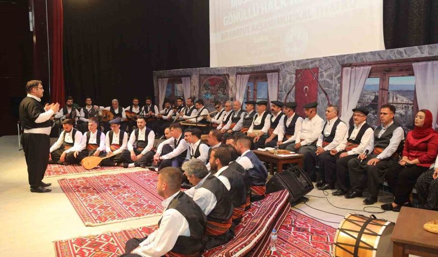 ELAZIĞDA GENÇLİK KOROSU KURULUYOR