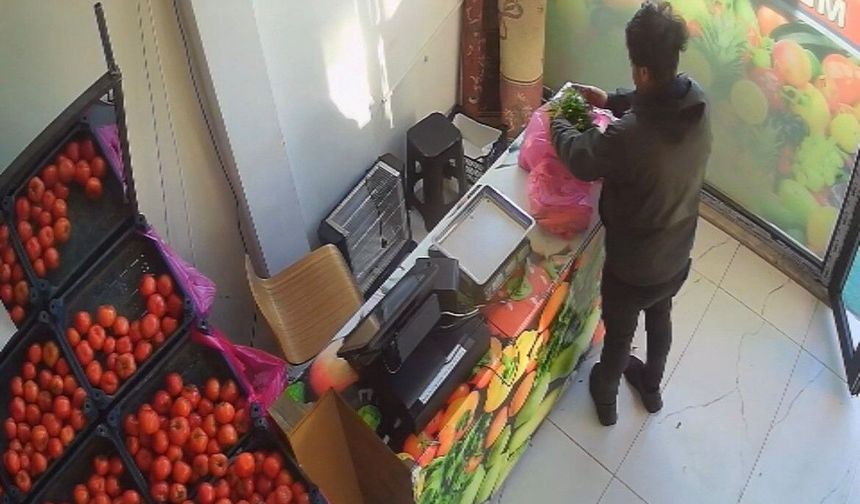 KASADA KİMSE YOKKEN PARASINI BIRAKAN MÜŞTERİYE ESNAFTAN TEŞEKKÜR