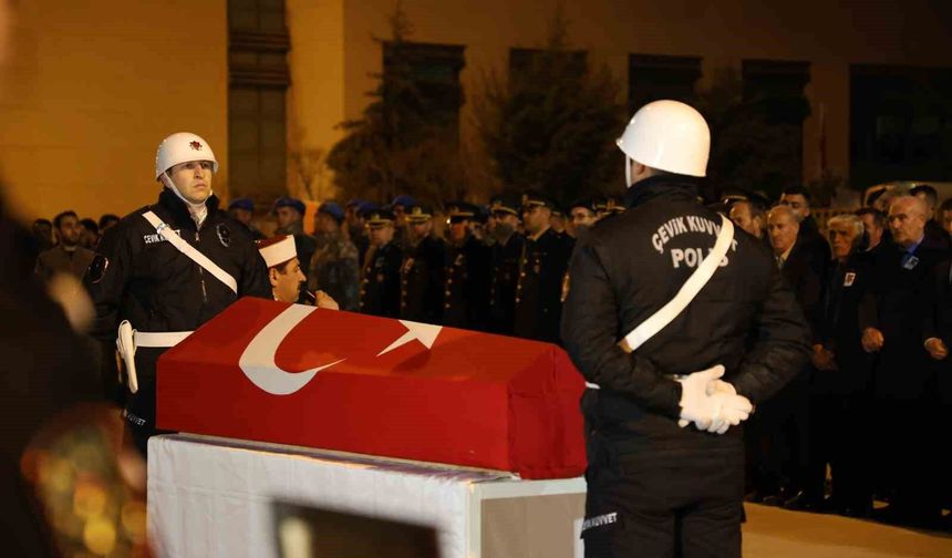 ŞEHİTİMİZ TÖRENLE KARŞILANDI