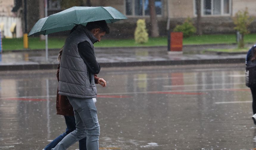 ELAZIĞ BİR YILDA ALDIĞI YAĞIŞIN DAHA FAZLASINI 5 AYDA ALDI