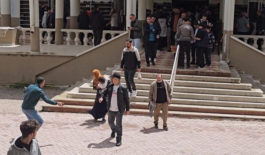 DİLENCİLER KAÇTI ZABITA YAKALADI