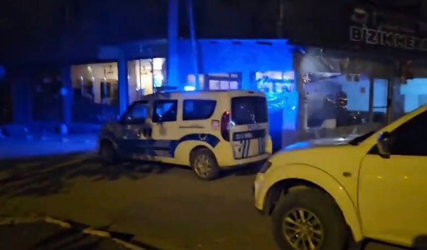 BIÇAKLI KAVGADA 4 KİŞİ YARALANDI