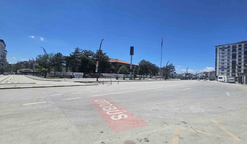 CADDE VE SOKAKLAR BOŞ KALDI