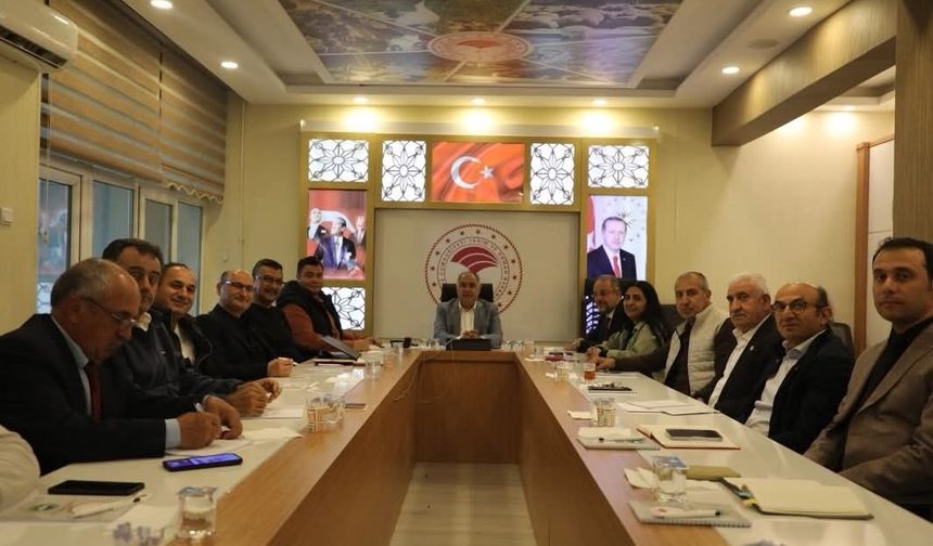 MEYVECİLİK SEKTÖRÜ MASAYA YATIRILDI