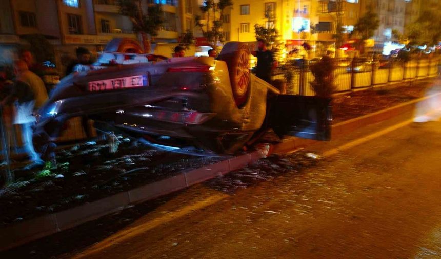 TRAFİK KAZASINDA 5 KİŞİ YARALANDI