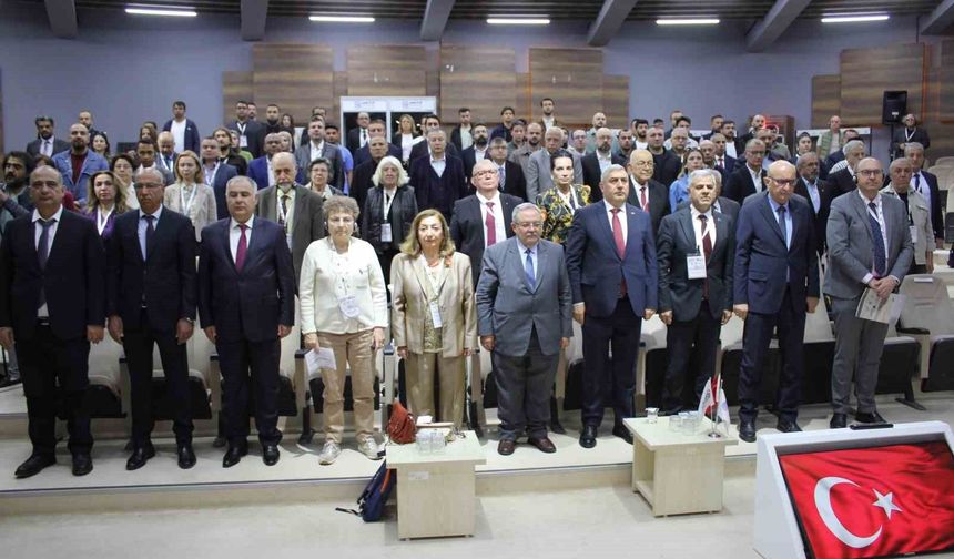 ULUSLARARASI KANATLI ÜRETİMİNDE DİJİTALLEŞME VE SAĞLIK KONGRESİ TAMAMLANDI