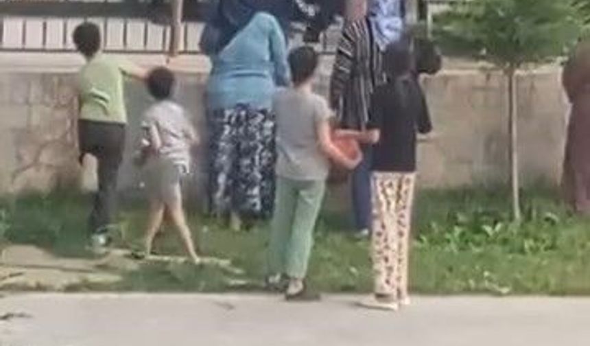 BALKONDAN DÜŞEN ÇOCUK HAYATINI KAYBETTİ