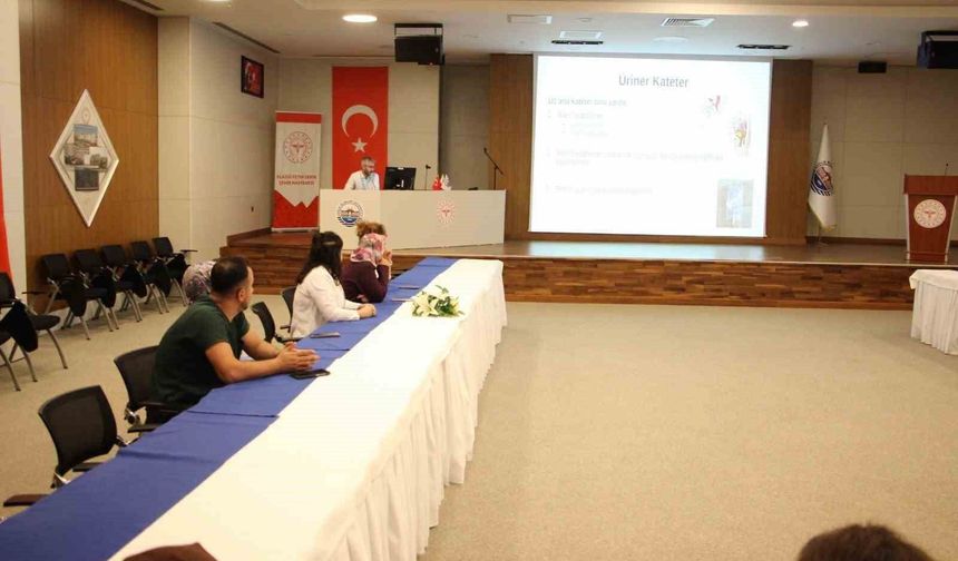 HASTANE ÇALIŞANLARINA ÜRİNER KATETER VE ENFEKSİYONU EĞİTİMİ
