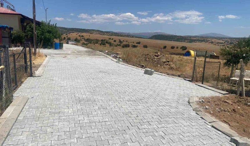 KARAKOÇAN'IN KÖYLERİNDE ÇALIŞMALAR SÜRÜYOR