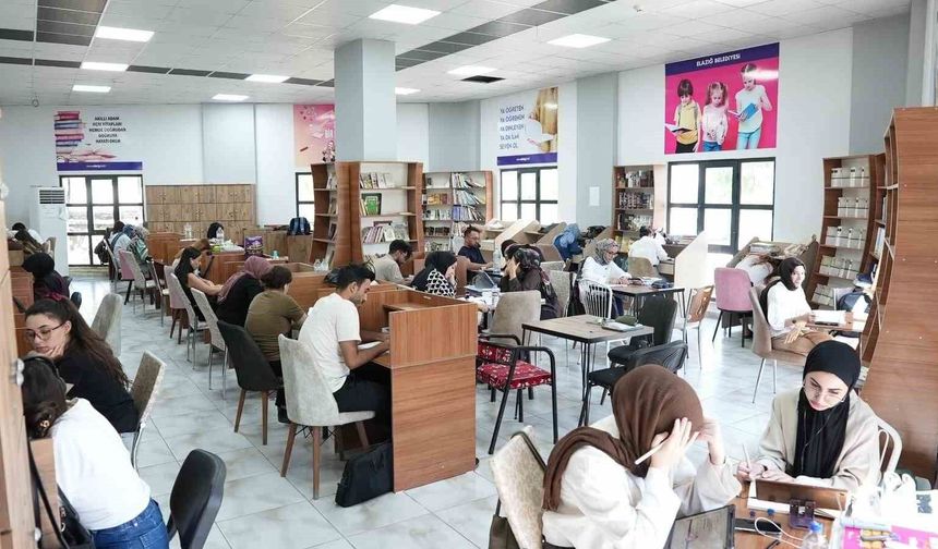 YILIN İLK 6 AYINDA, 35 BİN ÖĞRENCİ KÜTÜPHANELERDE DERS ÇALIŞTI