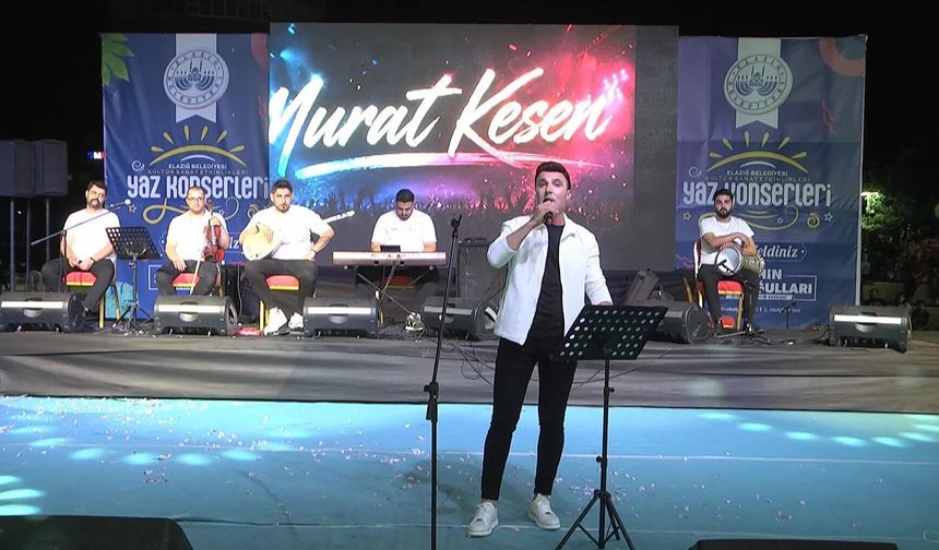 YAZ KONSERLERİ MÜZİKSEVERLERİN BEĞENİSİNİ TOPLUYOR