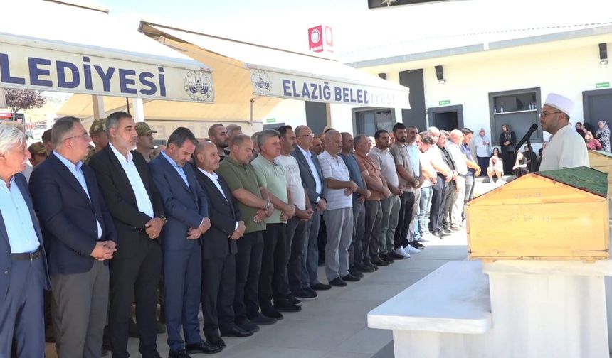 ORHAN AKYEL SON YOLCULUĞUNA UĞURLANDI