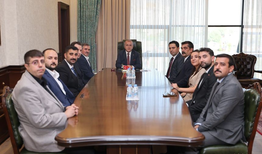 TÜRKAV ELAZIĞ ŞUBESİNDEN VALİ HATİPOĞLU'NA ZİYARET
