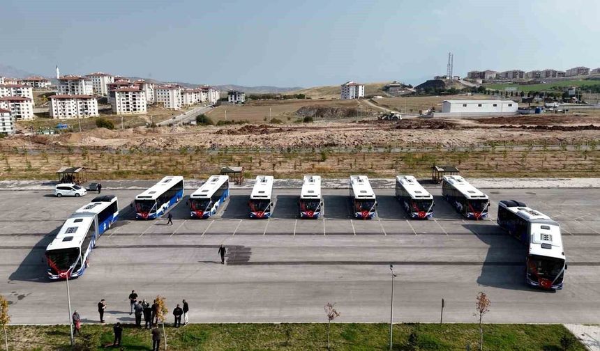 ELAZIĞ BELEDİYESİ ARAÇ FİLOSUNU GÜÇLENDİRDİ
