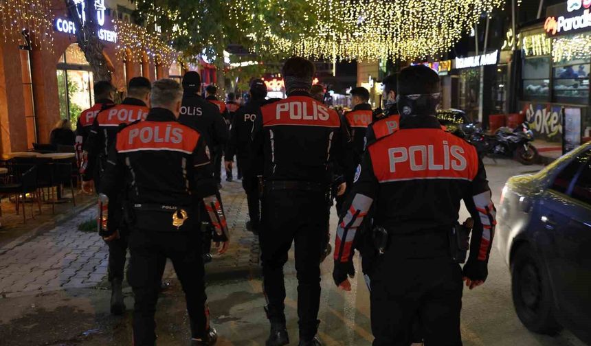 ÖĞRENCİLERİN YOĞUN OLDUĞU ALANLAR DENETLENDİ