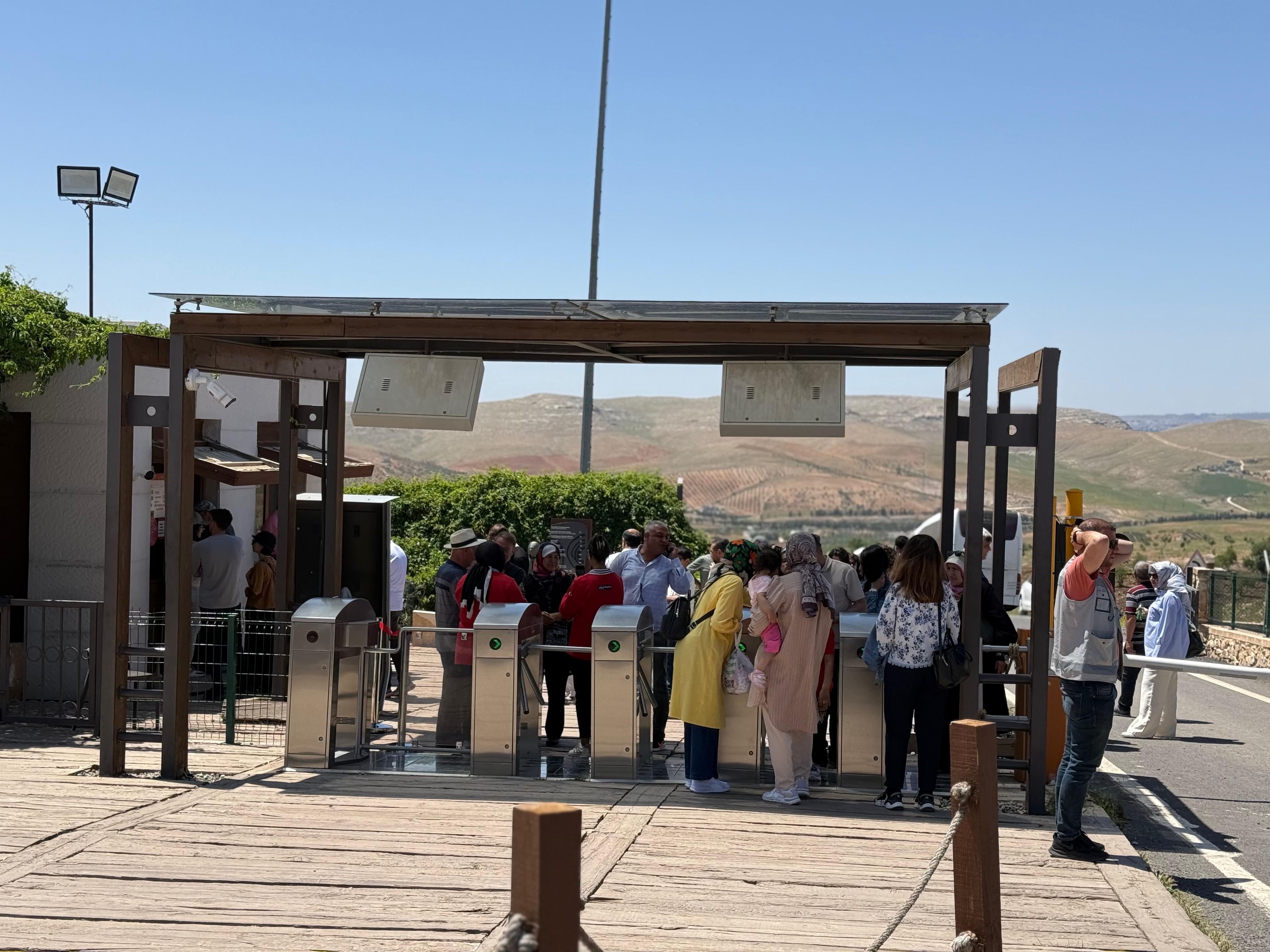 Göbekli̇ Tepe