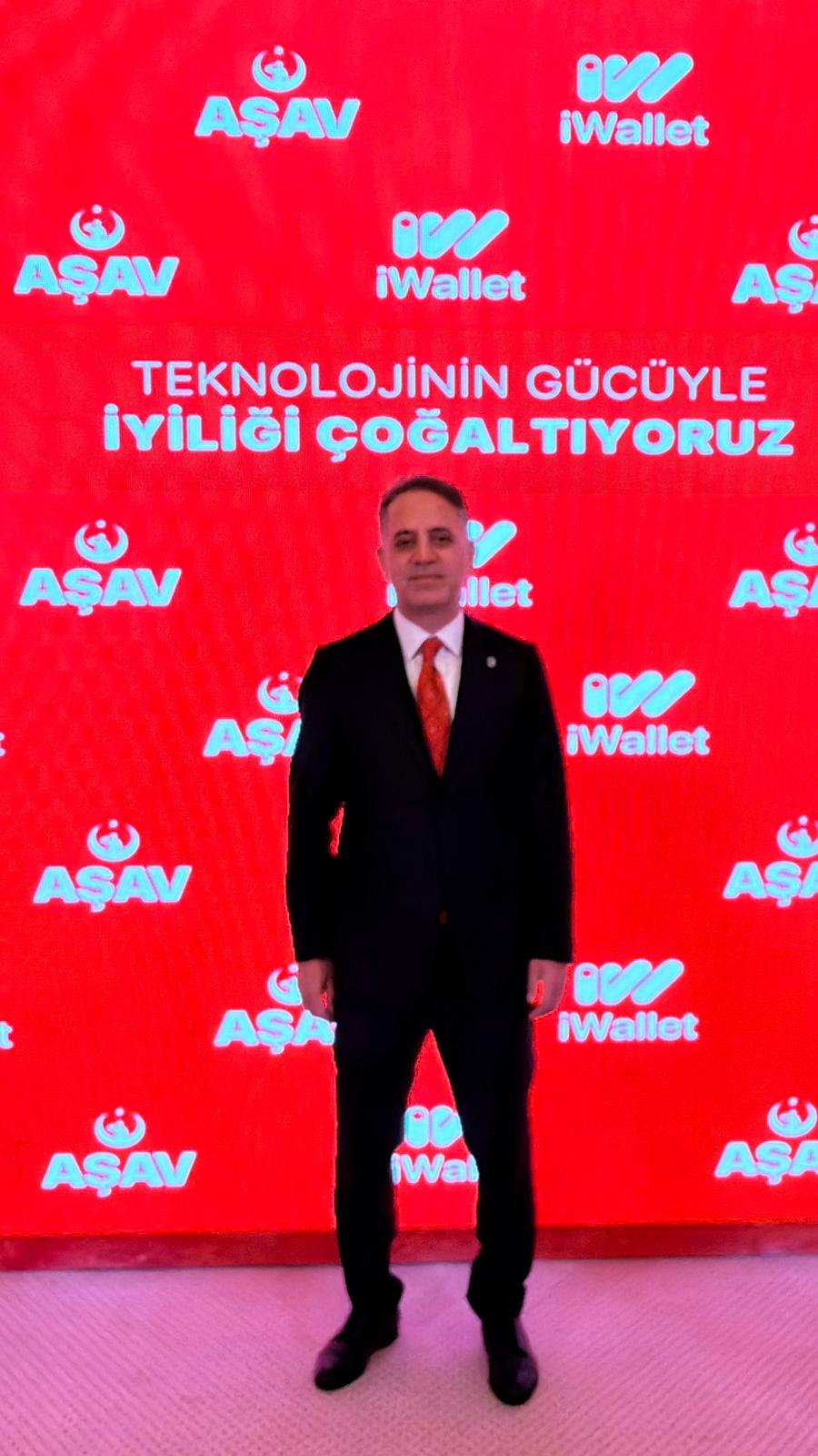 Bed8Ecc8 54A0 4883 927D 59952C85541C