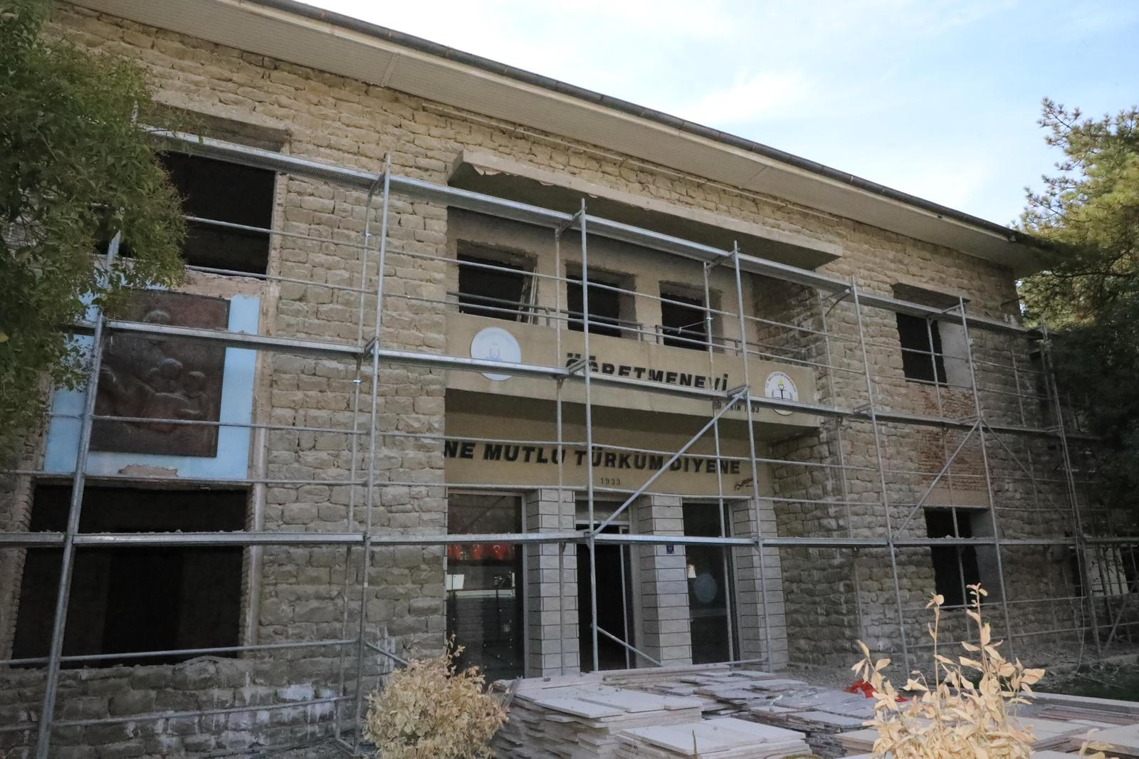 Baskan Serifogullari Tarihi Og 1762171953 L92C Ui