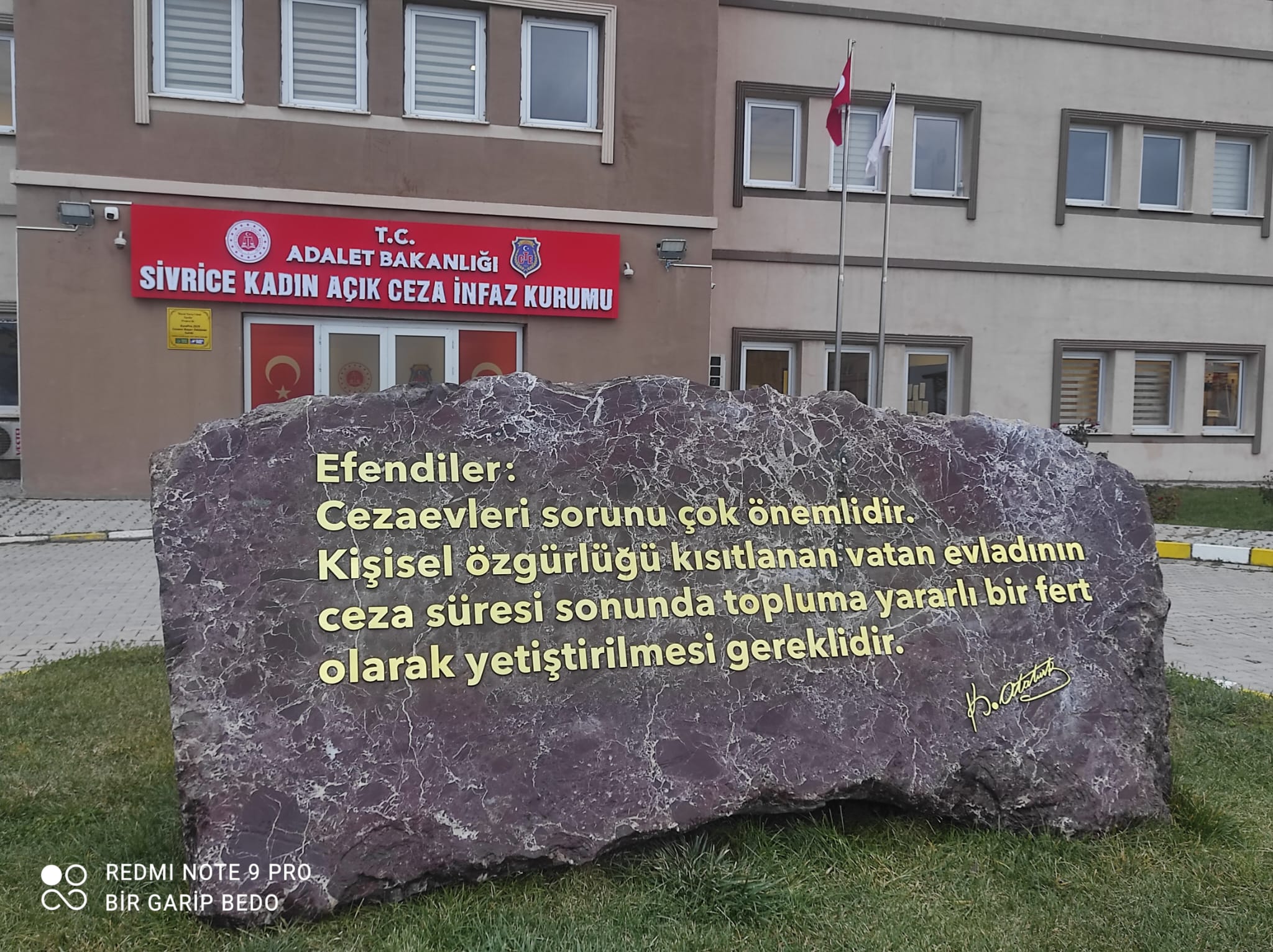 0B0351D3 4972 4C5C Abab E4B869B8D383