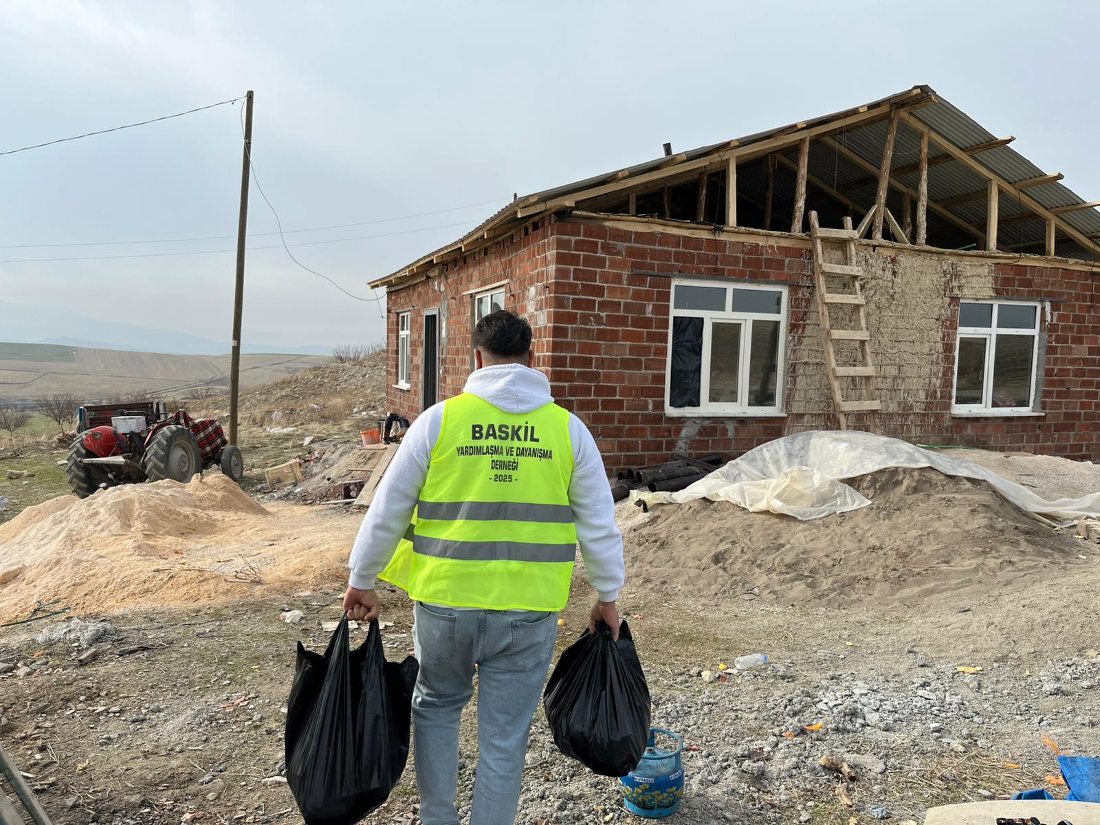 8Ca001Fc Acc9 4649 B84B Fb25Aa7D0A16