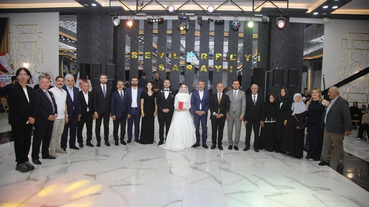 ERGEN VE KAYALI AİLELERİNİN MUTLU GÜNÜ